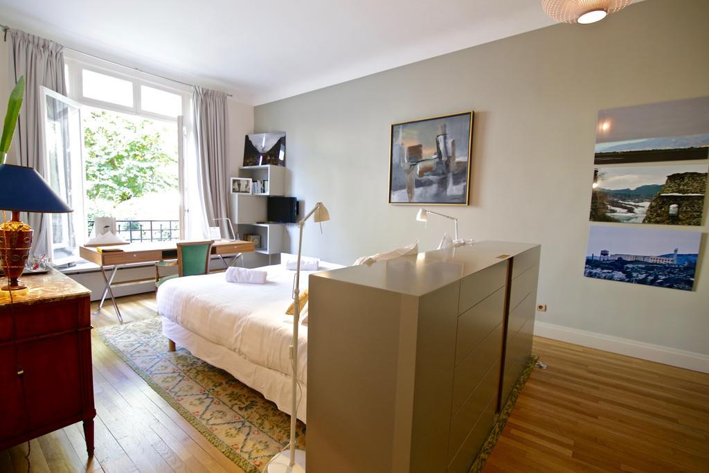 Villa Du Square, Luxury Guest House Paris Exterior photo